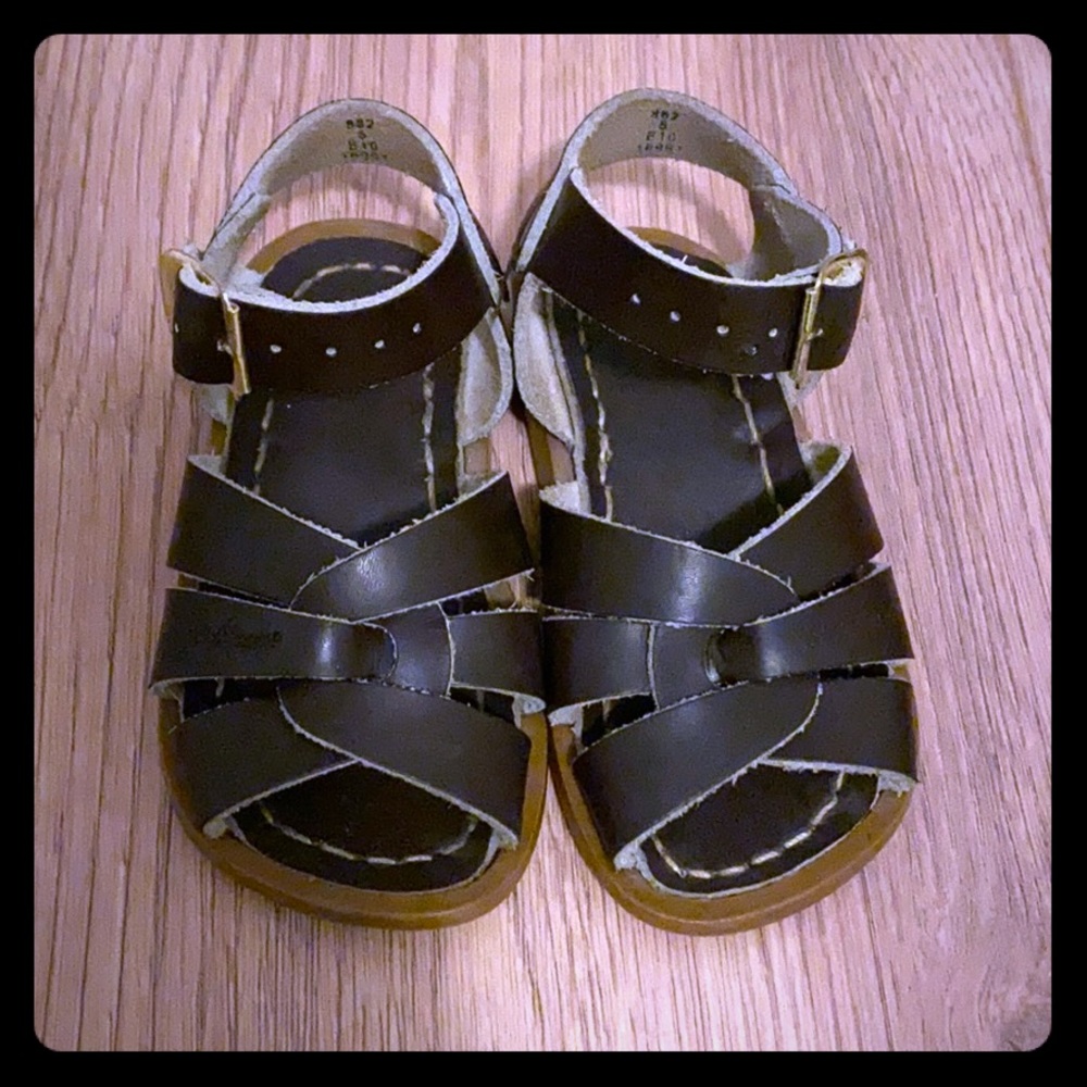 Salt Water sandals toddler size 5
